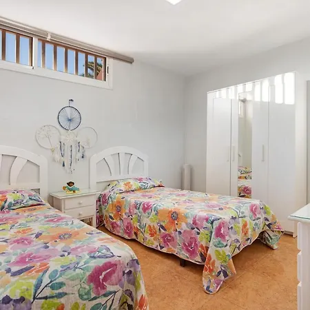 Paulalucia Appartement Costa De Antigua